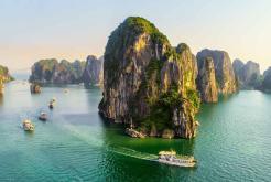Best of Vietnam Private Tour 14 Days Tour Hanoi, Sapa, Halong Bay Cruise, Hoi An, Hue & Mekong Delta Experience