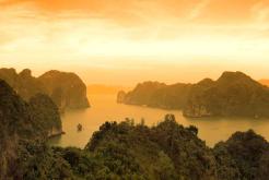 Savor the Beauty of Hanoi & Halong Bay 4 Days