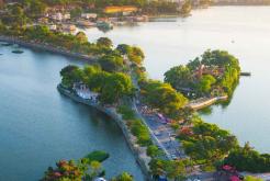 Vietnam and Cambodia Family Tour 14 Days Luxury Family Holiday from Hanoi to Angkor Wat