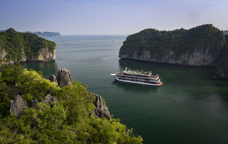 Dora Cruise Halong