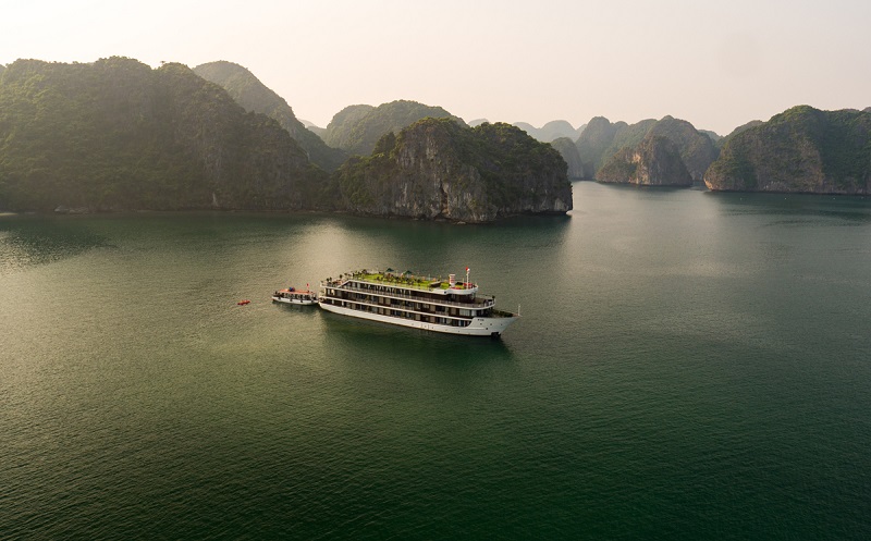 Doris Cruise Halong
