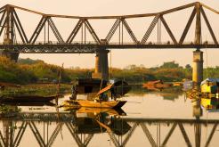 Vietnam Food Guide What to Eat, Where to Try It, and How to Experience Authentic Vietnamese Cuisine (Vietnam Travel Guide)