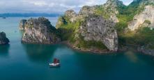 L’Amour Junk Halong Private Bai Tu Long Cruise 2 Days 1 Night | Luxury Boutique Private Junk from Hanoi L’Amour Junk Halong Private Bai Tu Long Cruise 2 Days 1 Night | Luxury Boutique Private Junk from Hanoi