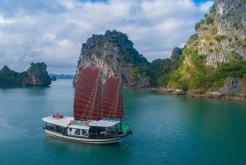 L’Amour Junk Cruise Halong